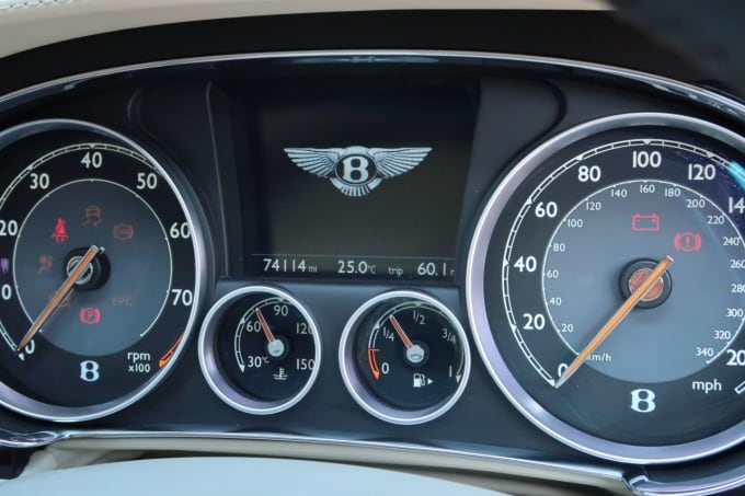 2025 Bentley Continental
