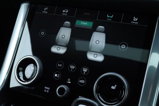 2025 Land Rover Range Rover Sport