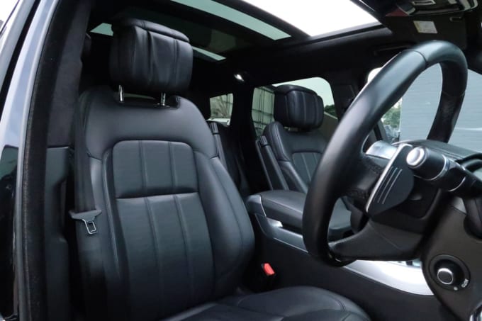 2025 Land Rover Range Rover Sport