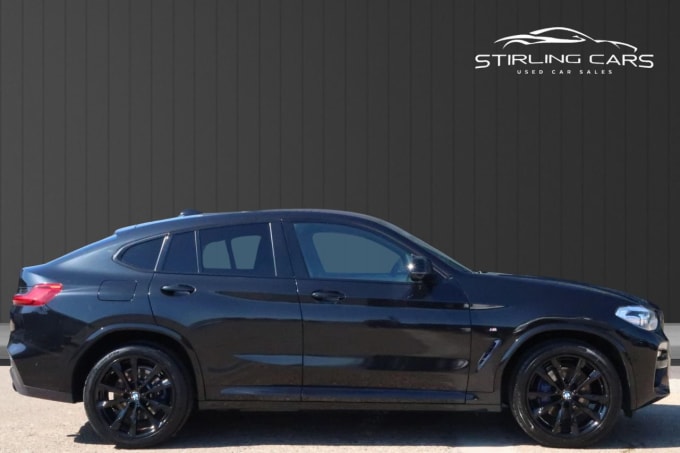 2025 BMW X4