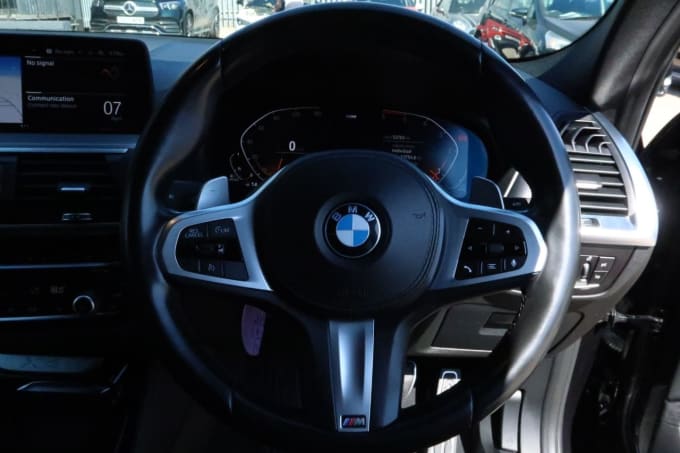 2025 BMW X4