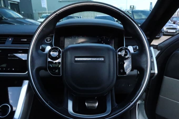 2025 Land Rover Range Rover Sport