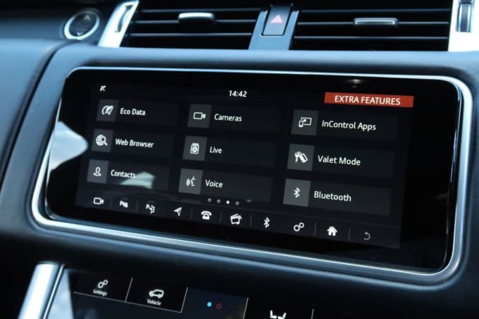 2025 Land Rover Range Rover Sport