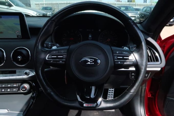 2025 Kia Stinger