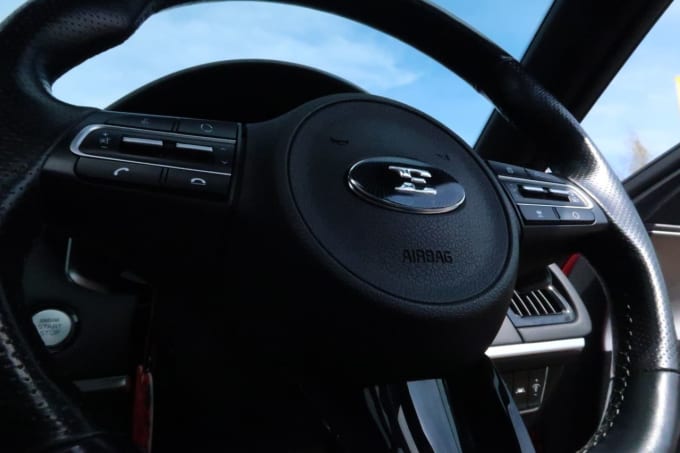 2025 Kia Stinger