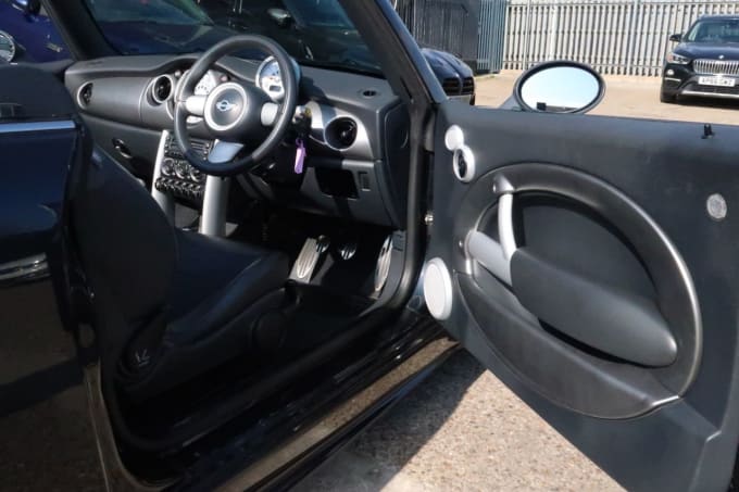 2025 Mini Convertible