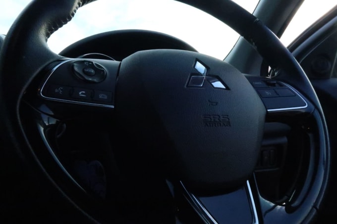 2025 Mitsubishi Asx