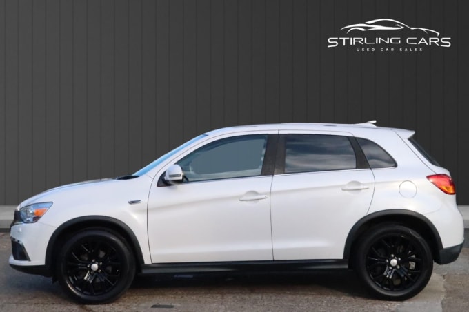 2025 Mitsubishi Asx