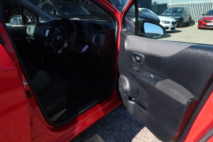 2025 Toyota Yaris