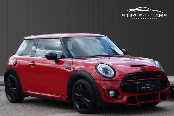 2025 Mini Hatch