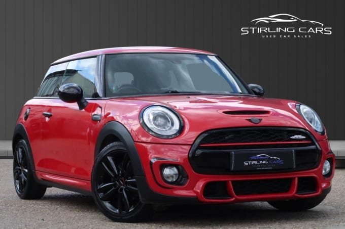 2025 Mini Hatch