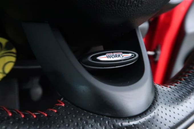 2025 Mini Hatch