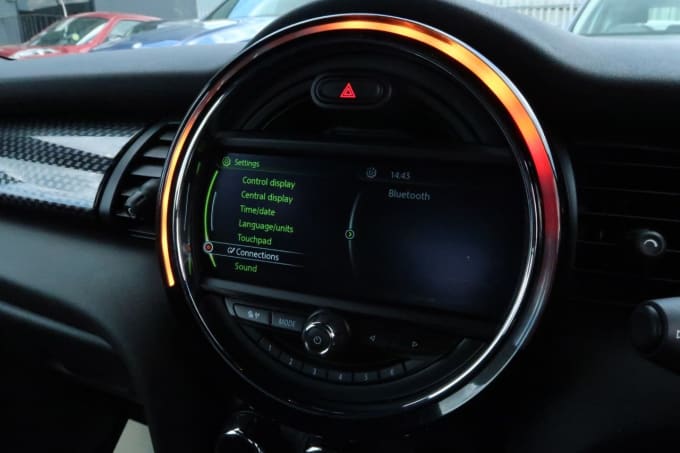 2025 Mini Hatch