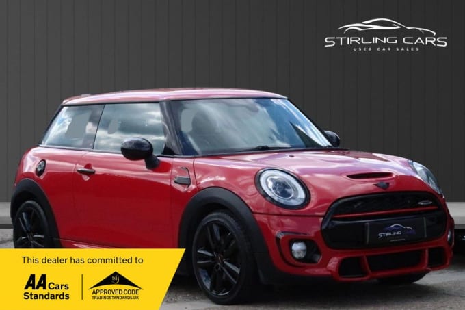 2025 Mini Hatch
