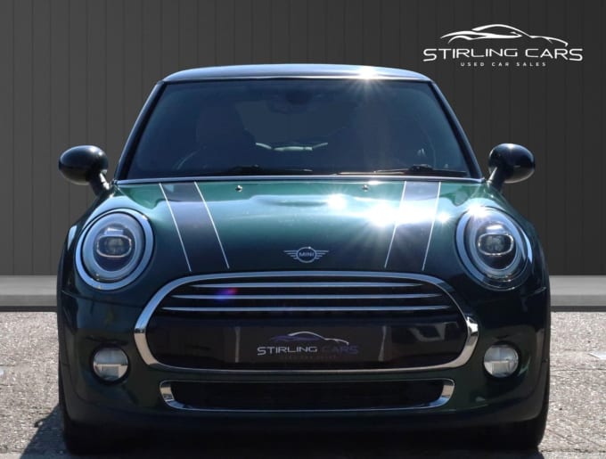 2025 Mini Hatch