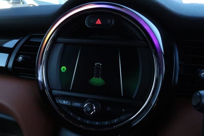 2025 Mini Hatch
