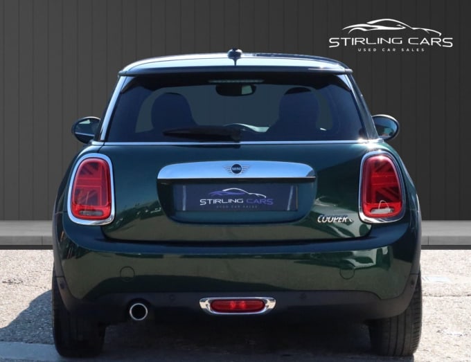 2025 Mini Hatch