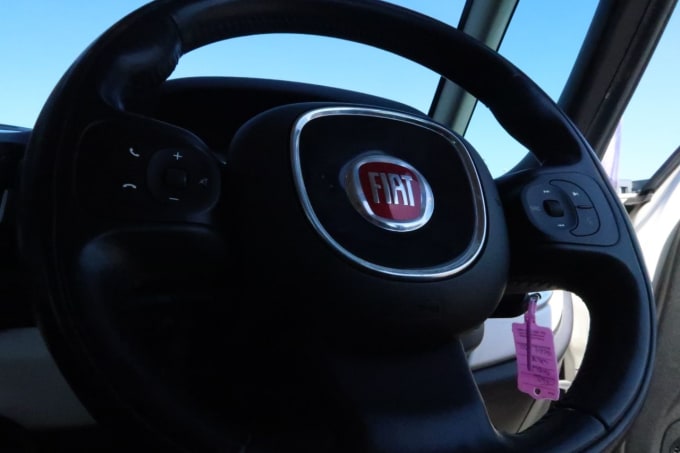 2025 Fiat 500l