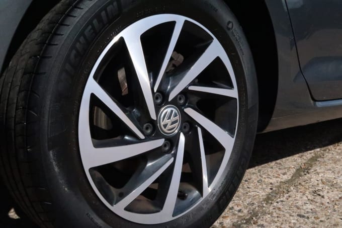 2025 Volkswagen Golf