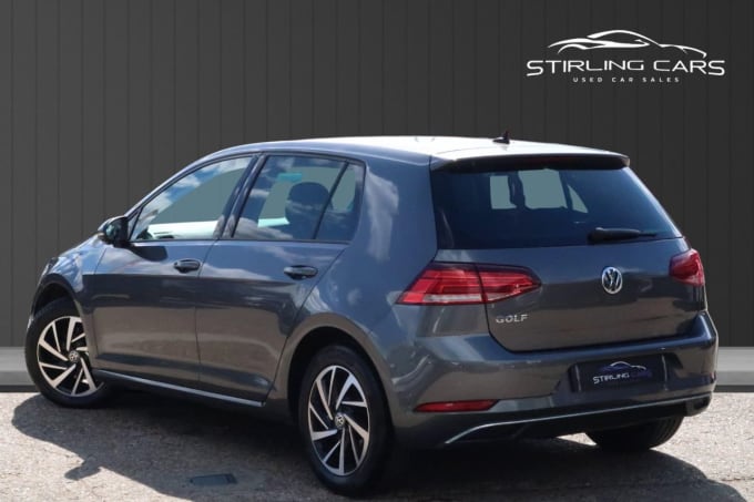 2025 Volkswagen Golf