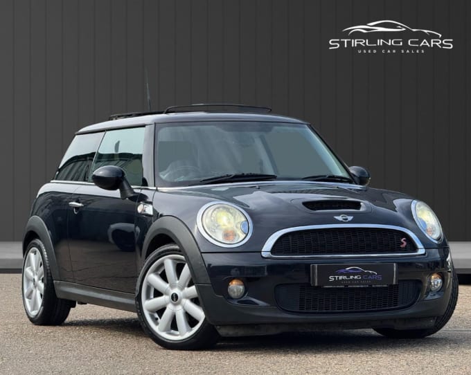 2025 Mini Hatch