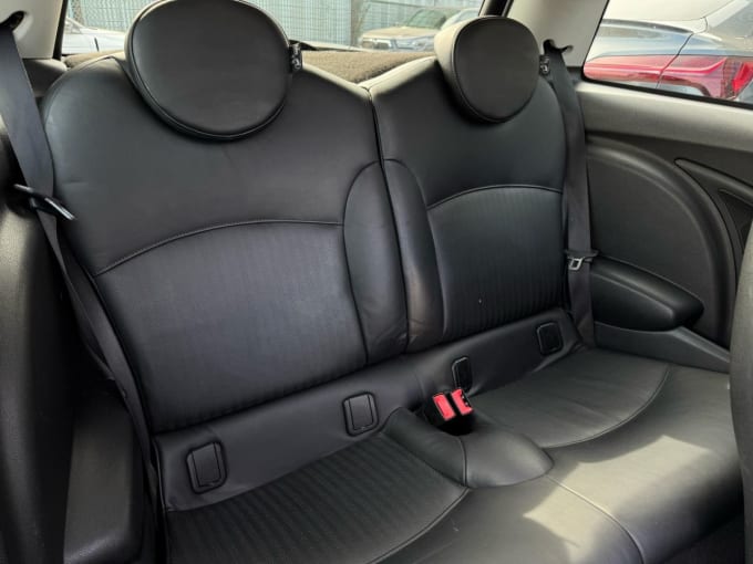 2025 Mini Hatch