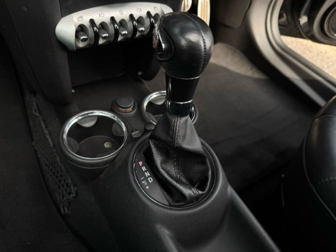 2025 Mini Hatch