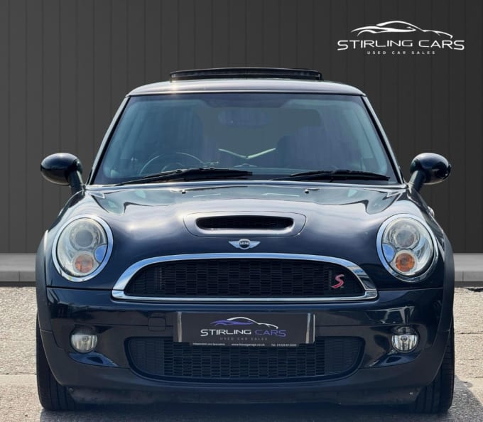 2025 Mini Hatch