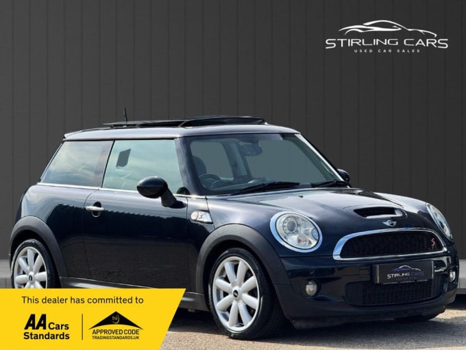 2025 Mini Hatch