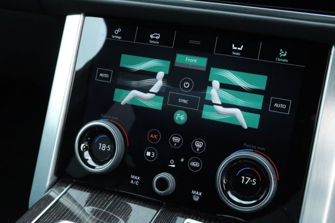 2025 Land Rover Range Rover