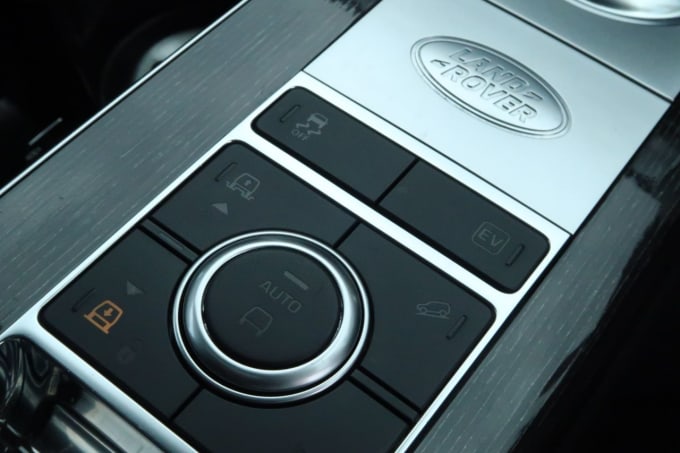 2025 Land Rover Range Rover
