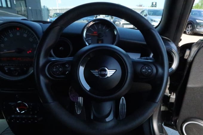 2025 Mini Hatch