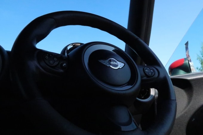 2025 Mini Hatch