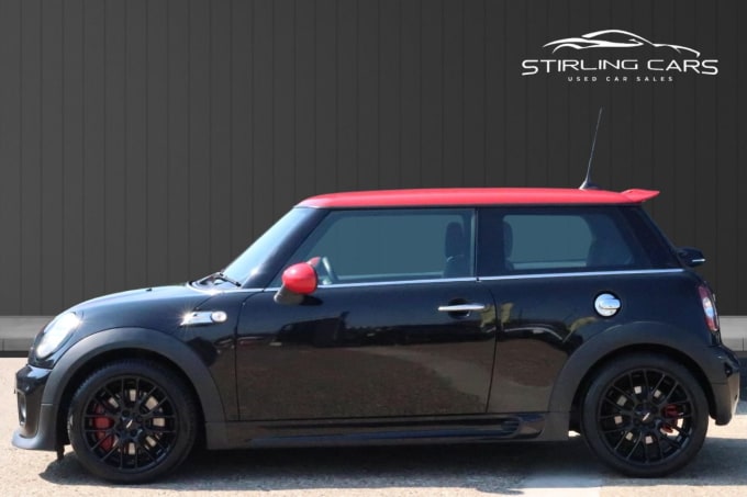2025 Mini Hatch
