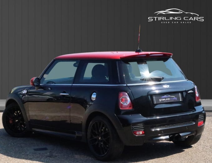 2025 Mini Hatch