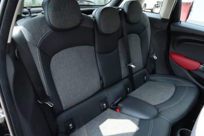 2025 Mini Hatch