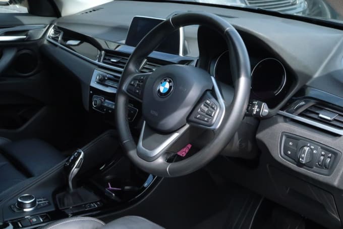 2025 BMW X1