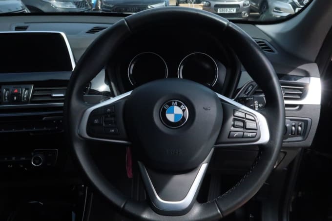 2025 BMW X1