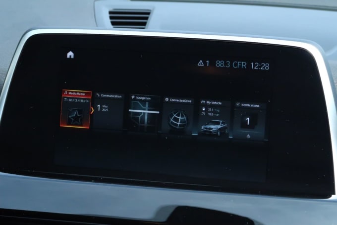 2025 BMW X1