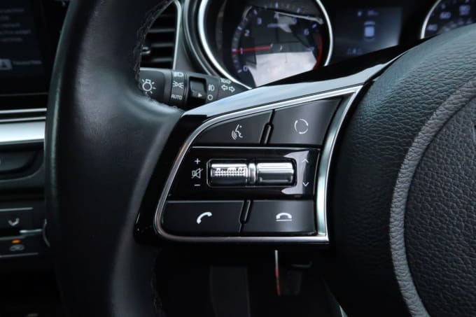 2025 Kia Xceed