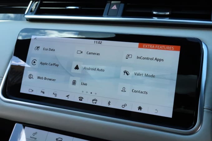 2025 Land Rover Range Rover Velar