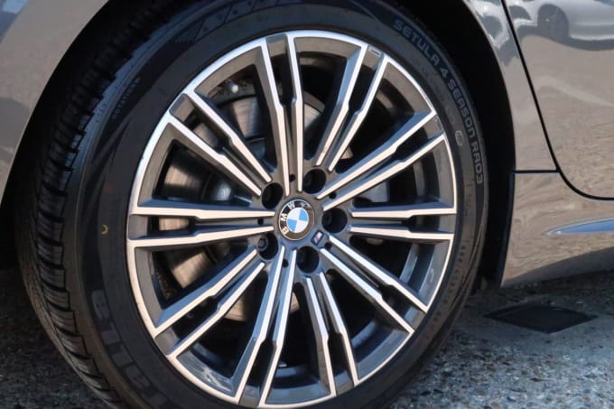 2025 BMW 3 Series