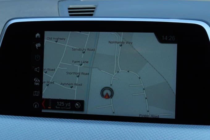 2025 BMW X1