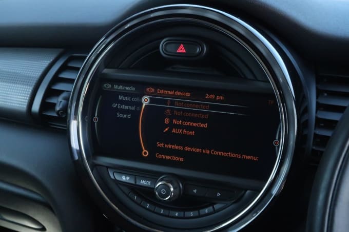 2025 Mini Hatch