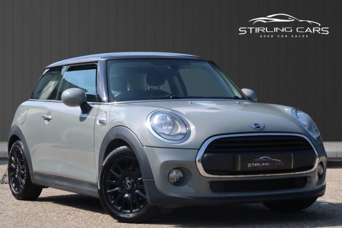 2025 Mini Hatch