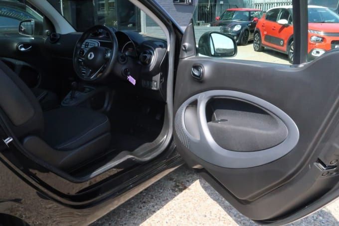 2025 Smart Fortwo