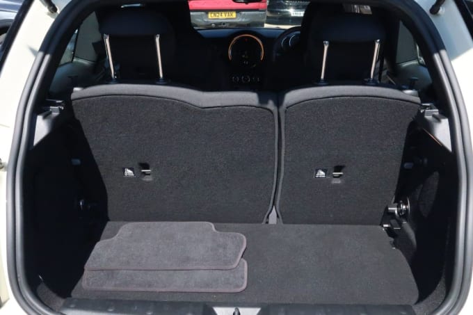2025 Mini Hatch