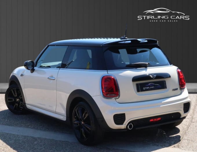 2025 Mini Hatch