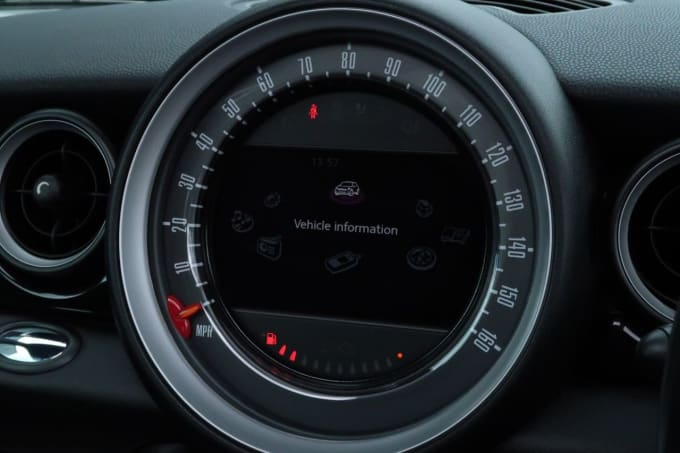 2025 Mini Hatch