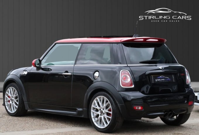 2025 Mini Hatch